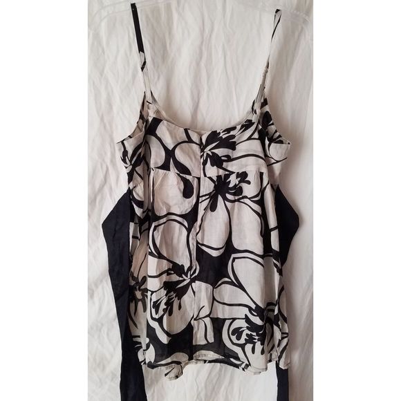 New York and Company Women's Size 8 Spaghetti Strap Black and Beige Top - Picture 6 of 10